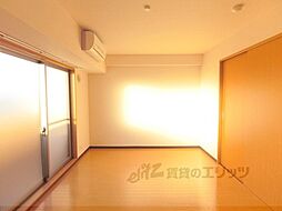 JR片町線(学研都市線) 津田駅 徒歩2分の賃貸マンション 4階1LDKのリビング/ダイニング