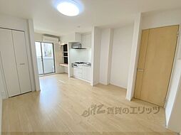 近鉄生駒線 菜畑駅 徒歩5分の賃貸アパート 1階1LDKのリビング/ダイニング