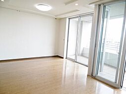 Ｔｈｅ目黒桜レジデンス 511 5階3LDKのリビング/ダイニング