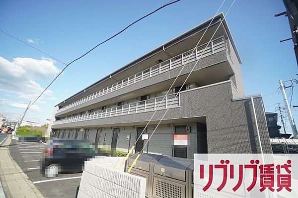 レフィシア
