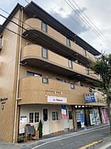 グローリウス樫切山  ｜ 大阪府吹田市樫切山（賃貸マンション3LDK・4階・68.64㎡） その1