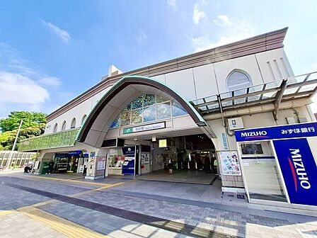 山手線「目白」駅 徒歩12分。 960m