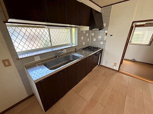 detached 埼玉県比企郡吉見町大字南吉見1990-16

地図を見る