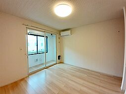 ピアッツァ 103 1階1Kのリビング/ダイニング