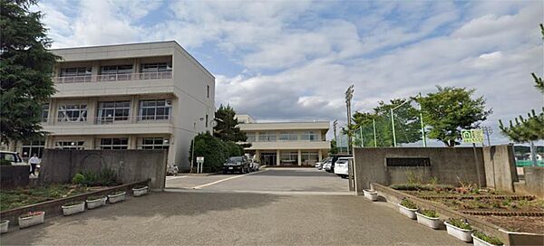 画像22:東松山市立東中学校（1213m）