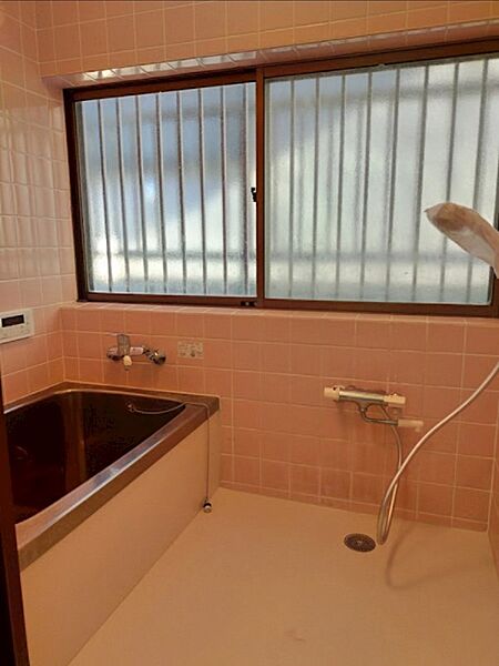 detached 埼玉県比企郡吉見町大字和名

地図を見る