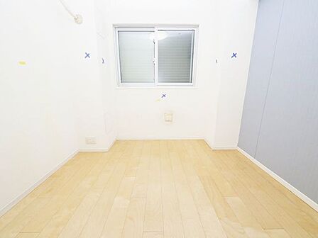 窓は採光だけではなく、通風の面からみても大切な役割を果たします。明るく通風の優れた居室は寝室、子供部屋のどちらでも最適です。