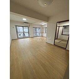 名古屋市営桜通線 高岳駅 徒歩6分の賃貸マンション 5階3LDKのリビング/ダイニング