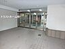 エントランス：入口