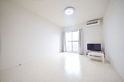 埼玉高速鉄道 南鳩ヶ谷駅 徒歩17分の賃貸マンション 1階1Kのリビング/ダイニング