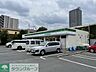 周辺：ファミリーマートさいたま辻八丁目店 徒歩5分。 360m