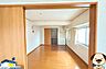 洋室：※AIを使用して家具など消しております。現況と相違する場合は現況を優先いたします。