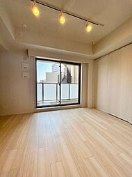 京急本線 新馬場駅 徒歩3分の賃貸マンション 8階1DKのリビング/ダイニング