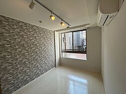 JR埼京線 恵比寿駅 徒歩13分の賃貸マンション 4階1Kのリビング/ダイニング