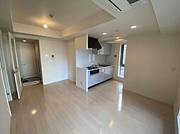 JR山手線 五反田駅 徒歩8分の賃貸マンション 20階1LDKのリビング/ダイニング