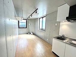 都営新宿線 大島駅 徒歩4分の賃貸マンション 4階ワンルームのリビング/ダイニング