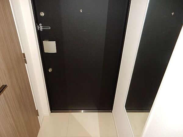apartment 東京都中央区日本橋堀留町１丁目3-11
地図を見る