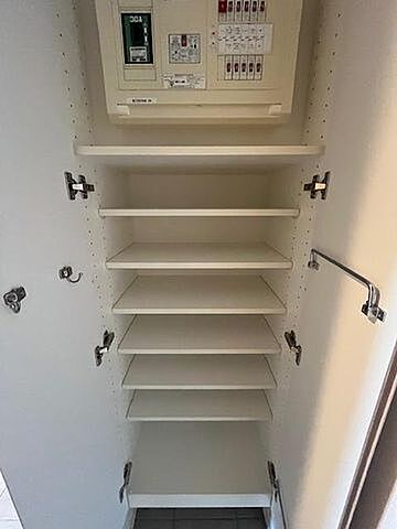 収納
