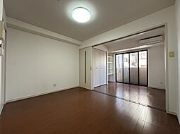 鹿児島市電2系統 加治屋町駅 徒歩5分の賃貸マンション 2階2Kのリビング/ダイニング