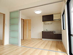 JR指宿枕崎線 喜入駅 徒歩4分の賃貸アパート 2階2Kのリビング/ダイニング