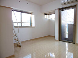 鹿児島市電1系統 二中通駅 徒歩5分の賃貸マンション 2階1Kのリビング/ダイニング