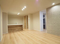 鹿児島市電1系統 荒田八幡駅 二中通駅　徒歩16分、　鹿児島下車 徒歩13分の賃貸マンション 1階2LDKのリビング/ダイニング