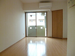 JR日豊本線 鹿児島中央駅 徒歩4分の賃貸マンション 5階ワンルームのリビング/ダイニング