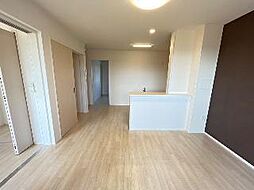 JR鹿児島本線 鹿児島駅 バス25分 吉野小学校前下車 徒歩5分の賃貸アパート 2階2LDKのリビング/ダイニング