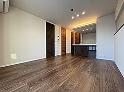 JR指宿枕崎線 慈眼寺駅 徒歩27分の賃貸マンション 3階3LDKのリビング/ダイニング