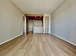 鹿児島市電1系統 甲東中学校前駅 徒歩3分の賃貸マンション 13階2LDKのリビング/ダイニング