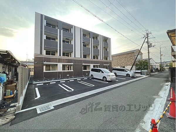 奈良県天理市川原城町(賃貸マンション1K・1階・27.68㎡)の写真 その1