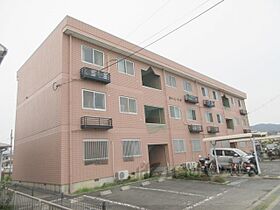 奈良県生駒郡斑鳩町興留1丁目（賃貸アパート3K・3階・55.00㎡） その1