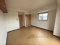 JR片町線(学研都市線) 津田駅 徒歩2分の賃貸マンション 6階1Kのリビング/ダイニング