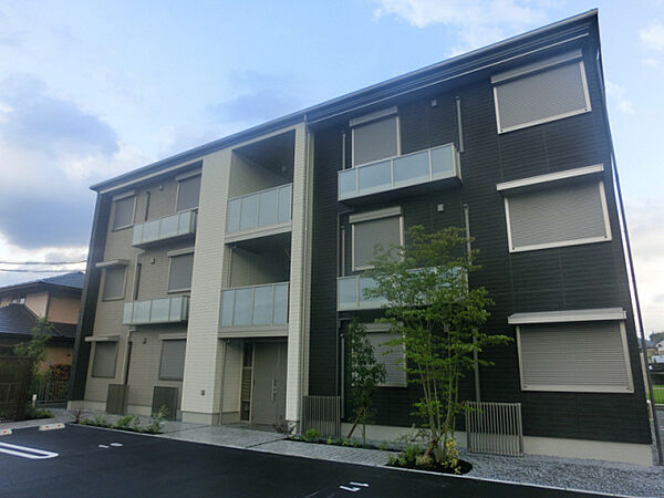 ソレイユイズミ ｜兵庫県西脇市和田町(賃貸マンション2LDK・1階・60.54㎡)の写真 その1