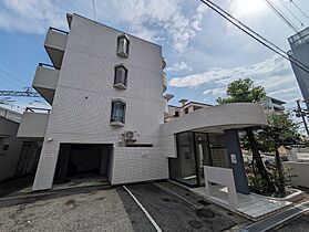 ダイドーメゾン西宮北口IV  ｜ 兵庫県西宮市深津町（賃貸マンション1R・4階・16.80㎡） その1