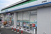ファミリーマート鳴門黒崎店まで524ｍ