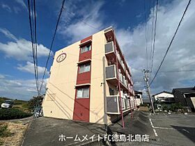 エル古川  ｜ 徳島県徳島市応神町古川字東（賃貸マンション1K・3階・26.70㎡） その1