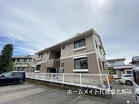 徳島県板野郡北島町鯛浜字川久保（賃貸アパート3LDK・1階・64.00㎡） その1