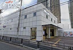 港町駅(京急 大師線) 徒歩16分。徒歩8分。 1240m