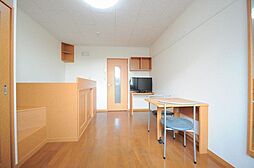 小田急小田原線 町田駅 バス17分 薬師池下車 徒歩4分の賃貸アパート 1階1Kのリビング/ダイニング