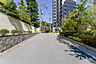 外観：物件の北側前面道路（北西側から）［2026年8月26日撮影］