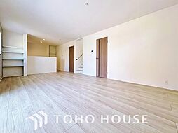 三郷市彦沢1丁目 2号棟　全3棟