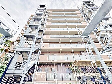 建物の居住性に拘った邸宅は、「落ち着き」と「安らぎ」と「快適」を実現してくれます。