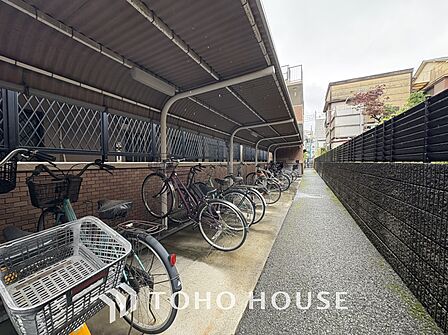屋根のある駐輪場でしたら雨を避けられるため、自転車自体も汚れにくく劣化も防げますね。