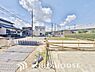 外観：建物の居住性に拘った邸宅は、「落ち着き」と「安らぎ」と「快適」を実現してくれます。