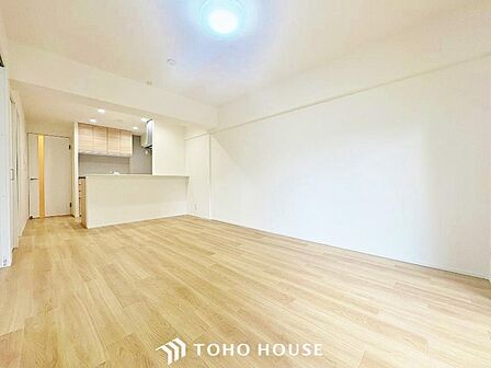 家は、ただ生活する場ではなく、笑顔の毎日、安らぎの日々のために、暮らしを愉しく、快適にする場所。