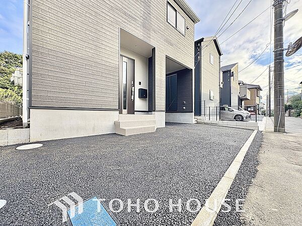 玄関を拡大表示
