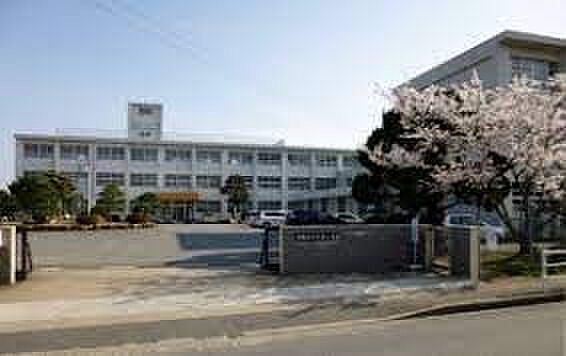 西脇市立重春小学校