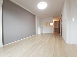 JR東海道・山陽本線 曽根駅 徒歩14分の賃貸アパート 2階1LDKのリビング/ダイニング