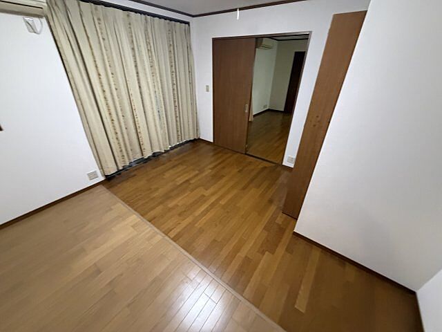 洋室